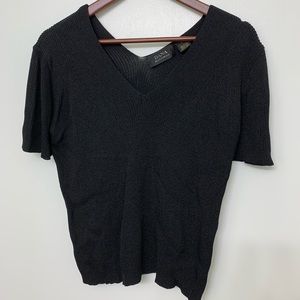 Dana Buchman Dressy Ribbed Sweater, size L